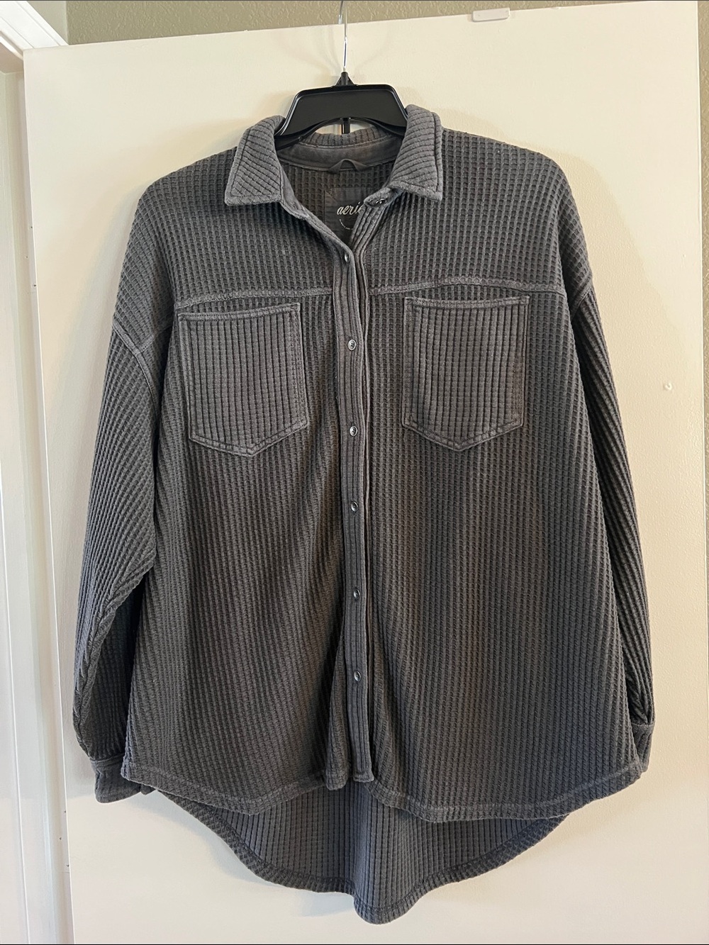 Aerie Charcoal Thermal Button-Up sz large